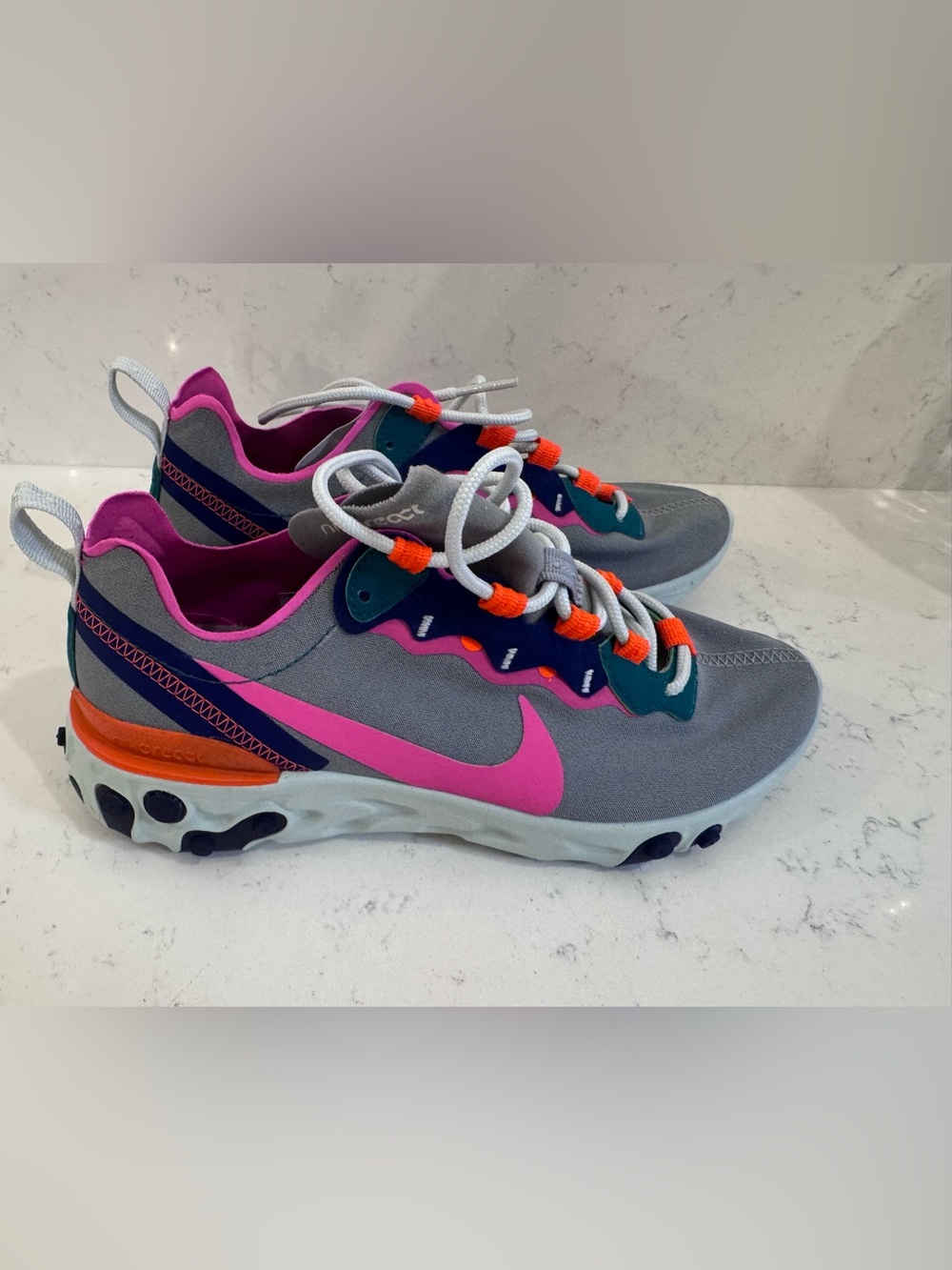 Nike React Element 87 Wolf Grey Fuchsia’ Women Sneakers- SZ 6.5 / uk 4/ eu 37.5